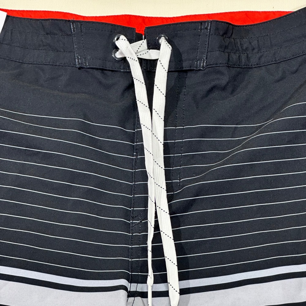 Goodfellow & Co Mens Board Shorts Black Grey Gradient Striped 10 Inseam 34 NWT - Picture 2 of 9